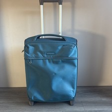 Samsonite Soft-shell Carry-on